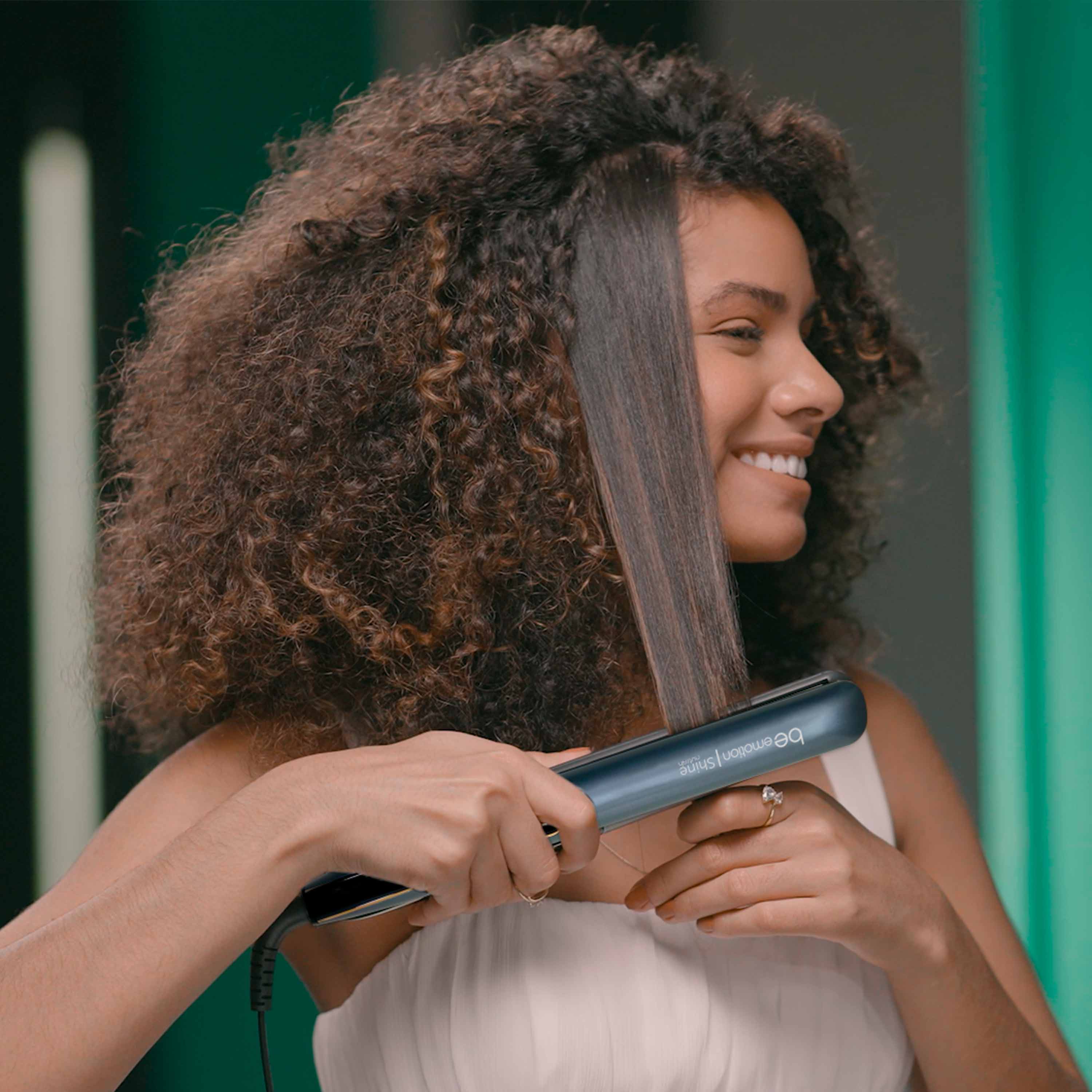 Prancha de Cabelo Shine Nutrah Be Emotion - Imagem 3