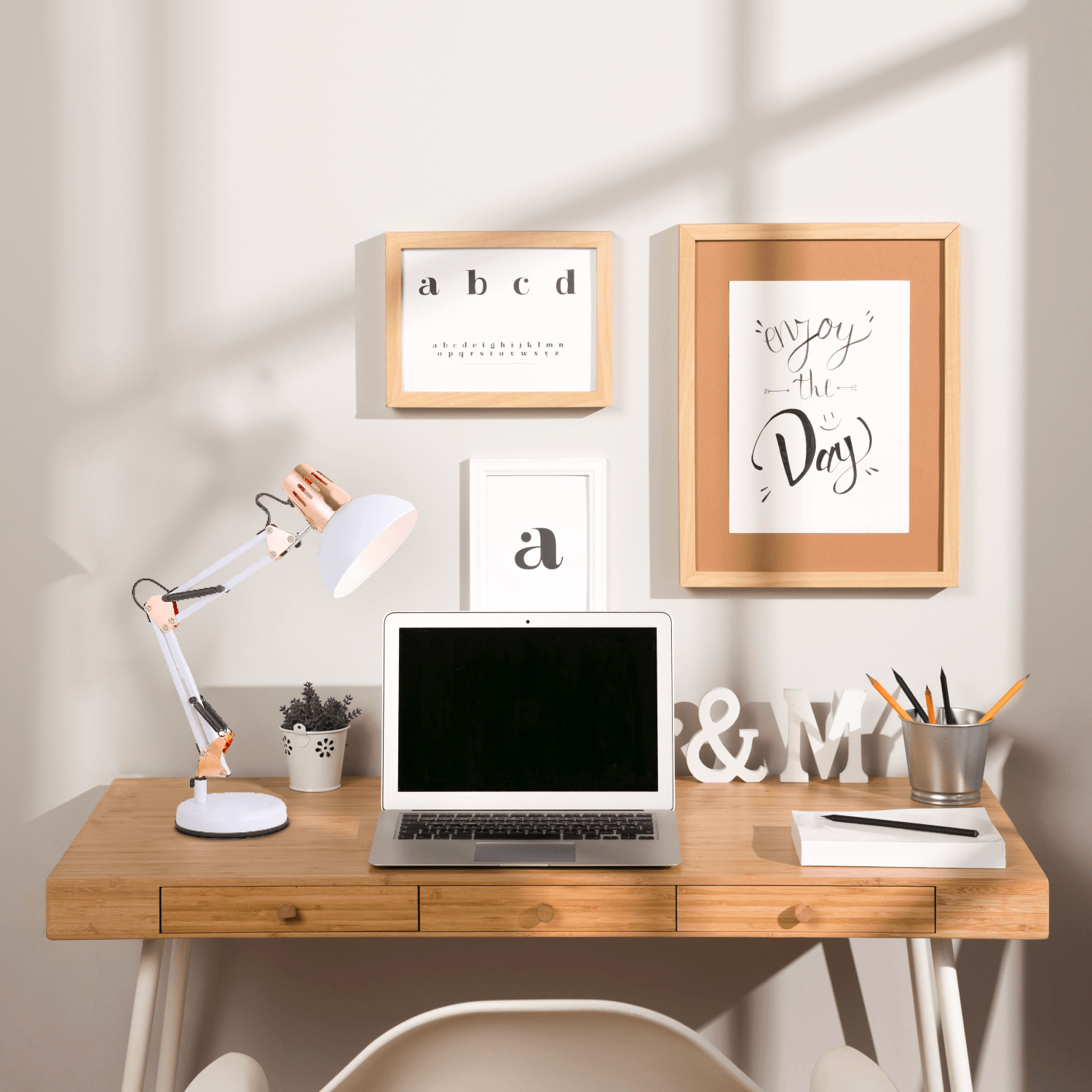 Luminária De Mesa Articulável Desk Deluxe Preto P/ 1 Lâmpada E-27 Cód. LDD-PRETO – GMH Trade - Imagem 3