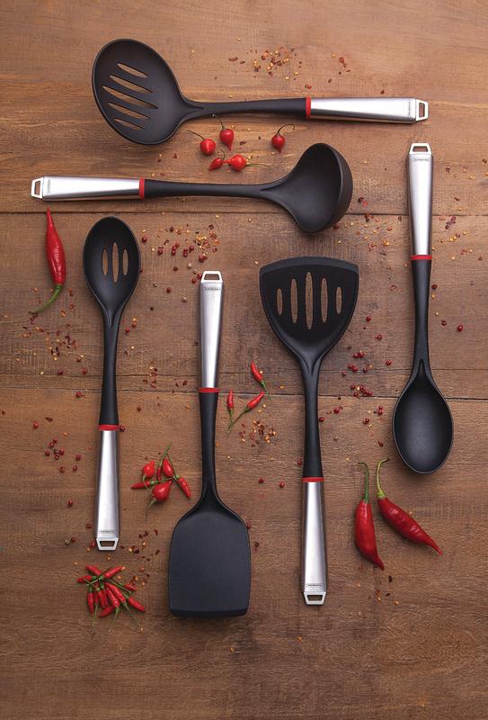 Colher Furada Nylon Moderne Preto Tramontina - Imagem 2