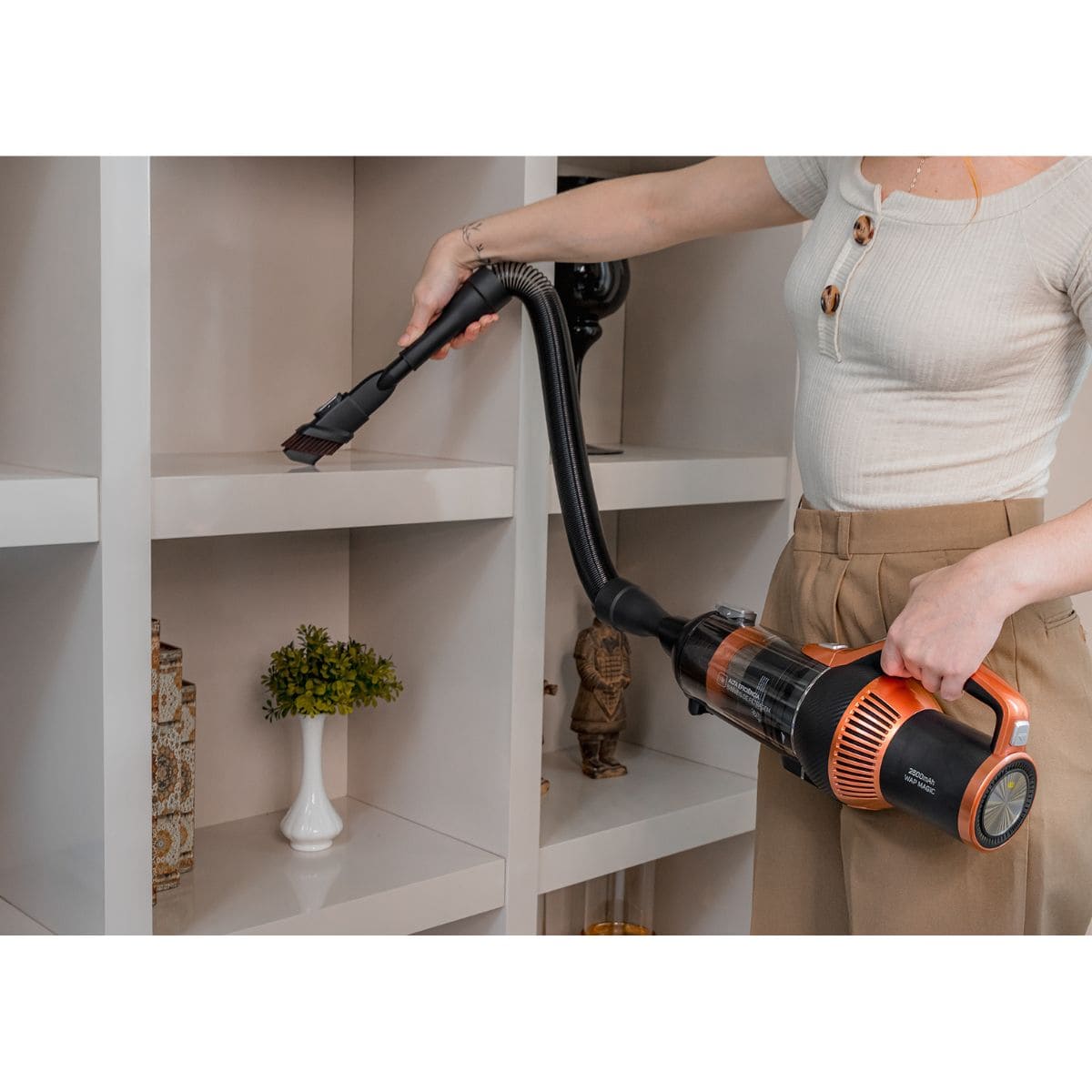 Aspirador de pó vertical Wap Magic sem fio uv 450W Bivolt - Imagem 8